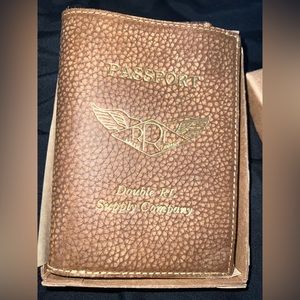 Ralph Lauren Passport Holder✈️🗺